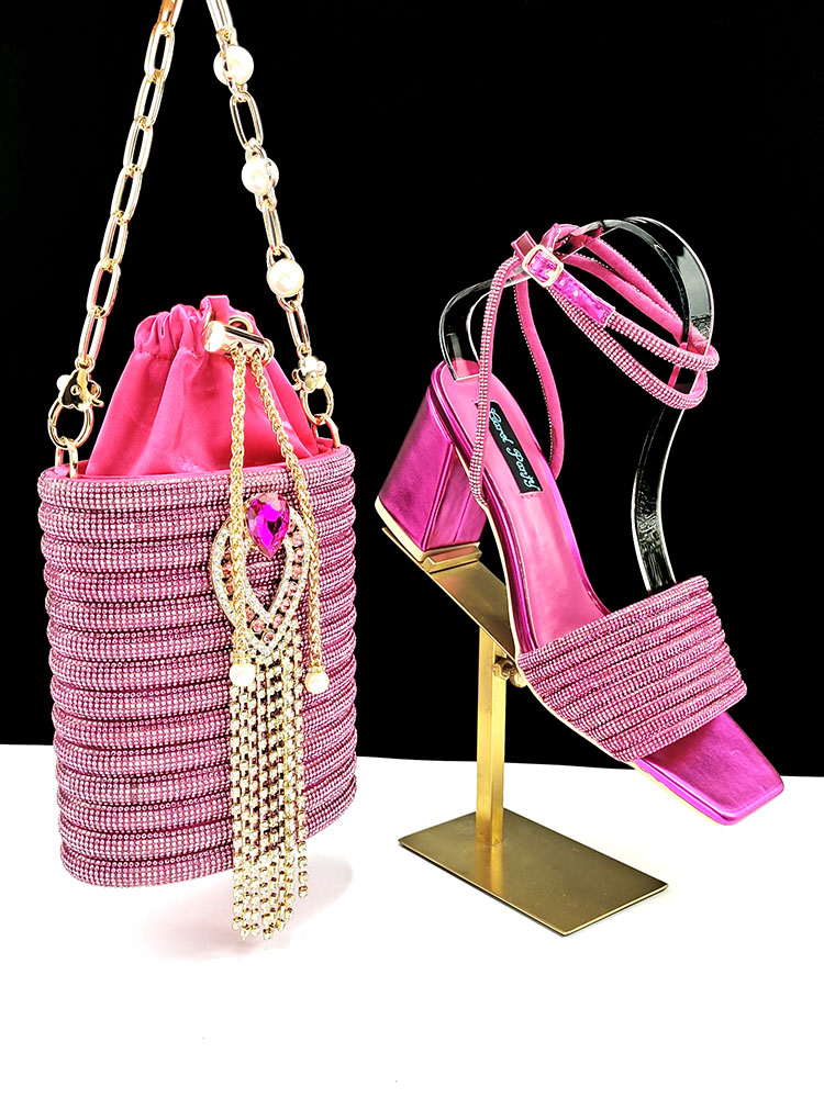 Hot Selling Ladies Sandals and - Wedding Packaging 评论和价格